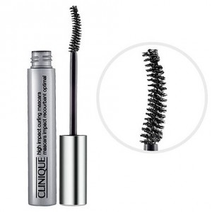 Find The Best Mascara for Older Women